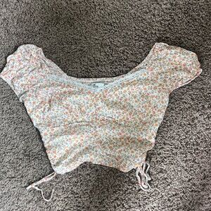 Hollister Floral Puff Sleeve Top